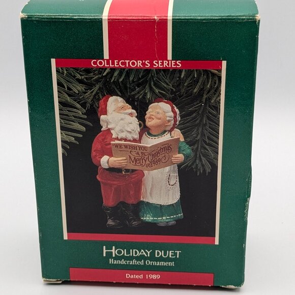 Hallmark Keepsake Holiday Duet 1989, 4th in the Mr. and Mrs. Claus Series - Picture 8 of 11